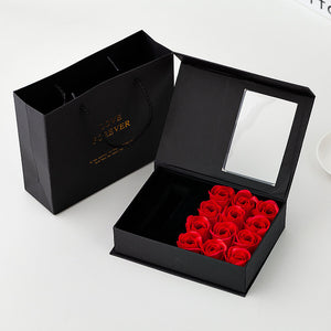 12 Roses in Luxury Jewellery Box