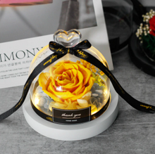 Charger l&#39;image dans la galerie, Rose de minuit dans un dôme de verre